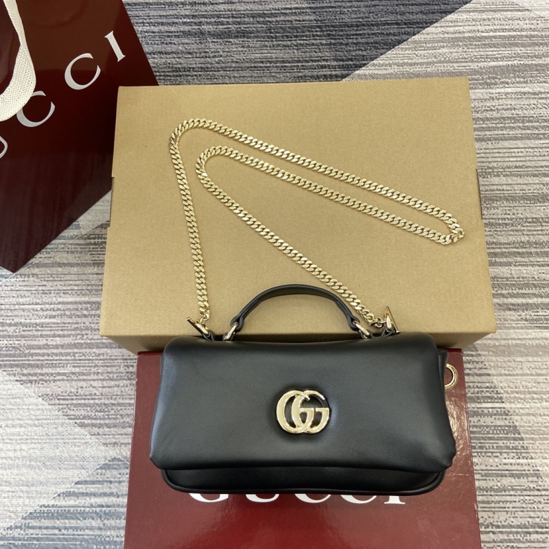G*u*i top handle bags